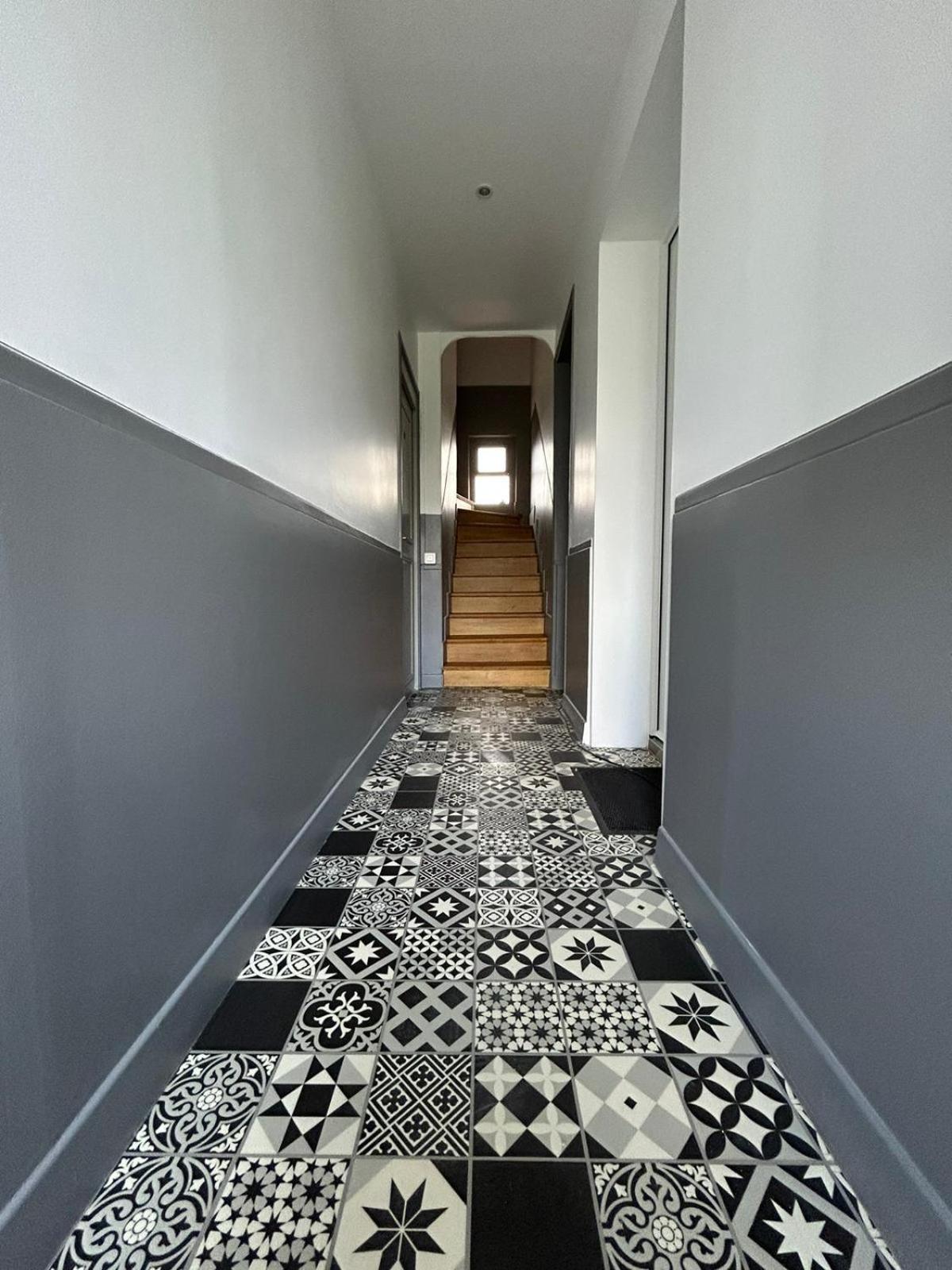 Le Compiegnois Apartment Compiegne Bagian luar foto